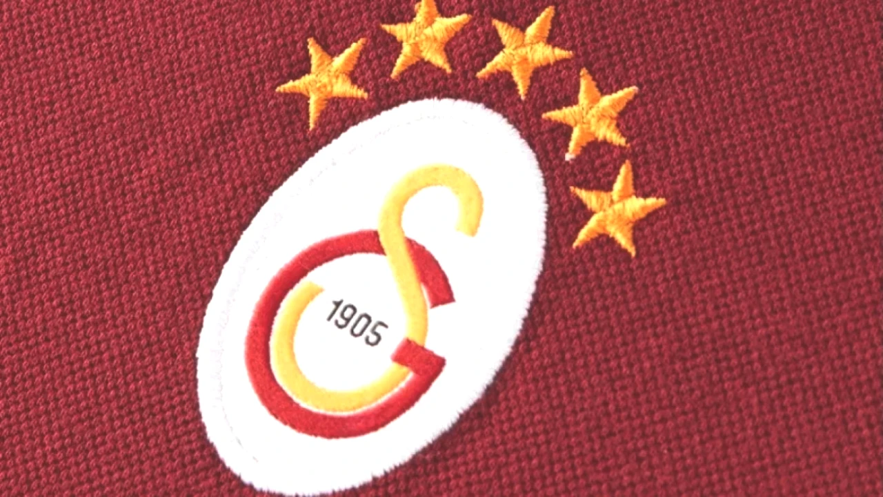 Galatasaray, 16 Yaşındaki Yıldız Adayını Kadrosuna Katmaya Yaklaşıyor!