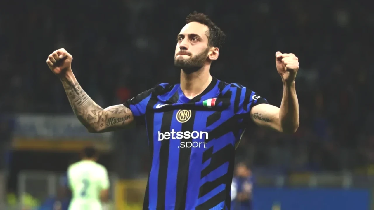 İnter'den Hakan Çalhanoğlu Transferiyle İlgili Önemli Açıklama Geldi!