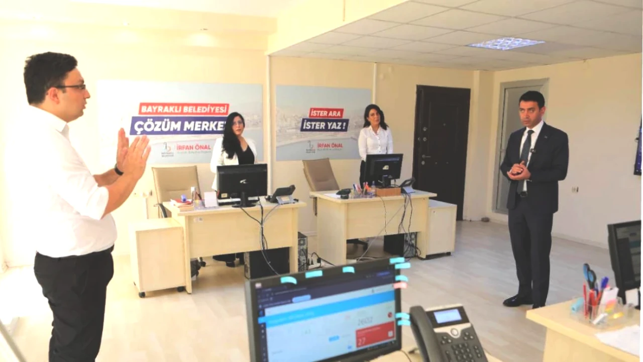 Bayraklı'da 15 Ayda Tam 26.456 Talep Çözülerek Vatandaş Rahatladı!